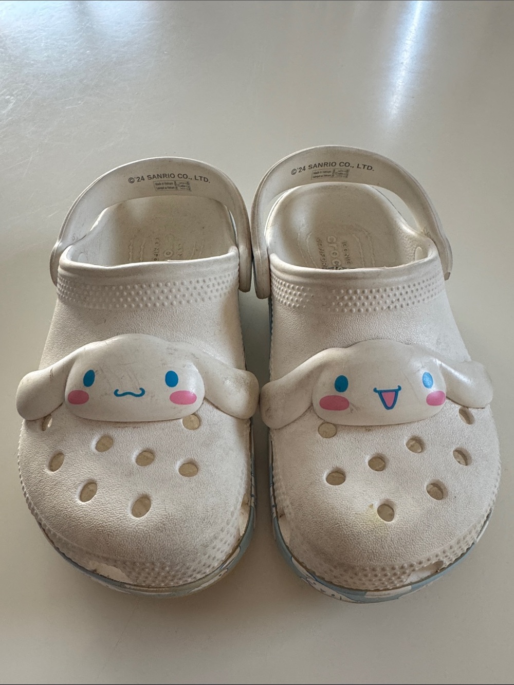 Authentic Sanrio CROCS Kids Cinnamoroll White Cream Slip-On Clog Sandals